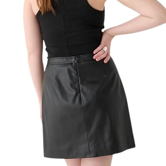 NWOT J Crew Mini Skirt Black Faux Leather Classic Black Size 4 - Picture 3 of 9
